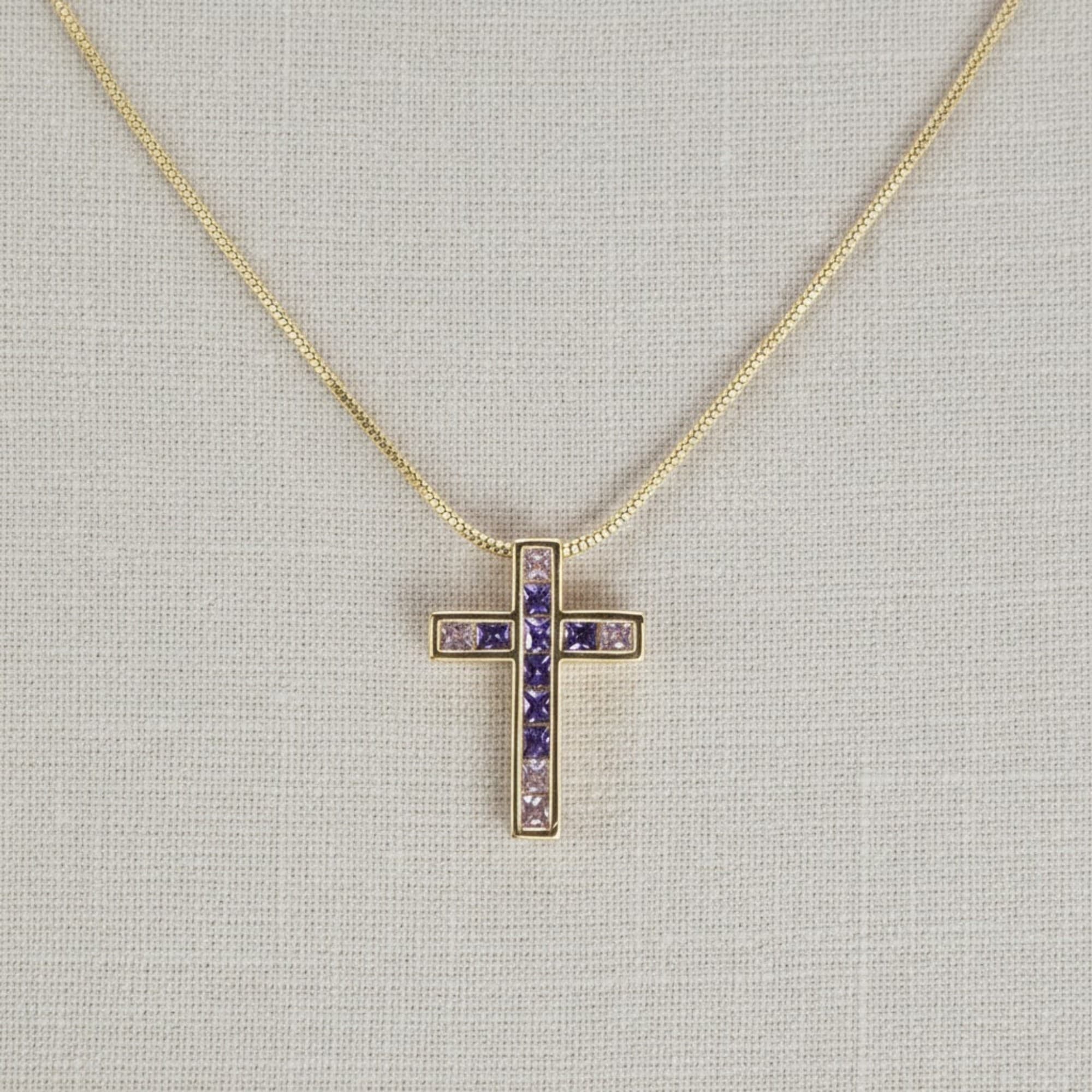 Colar Cruz Multicolor Dourado